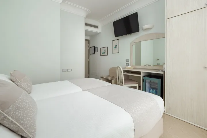 Comfort Room with Balcony-6