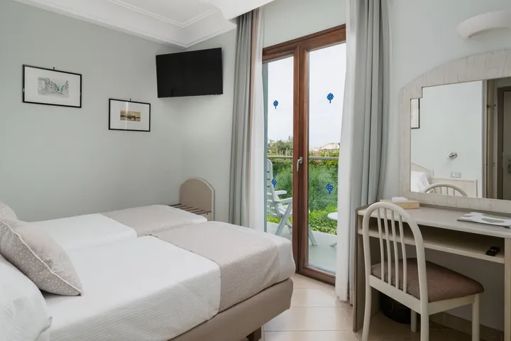 Superior-Doppelzimmer mit Balkon und Meerblick-5