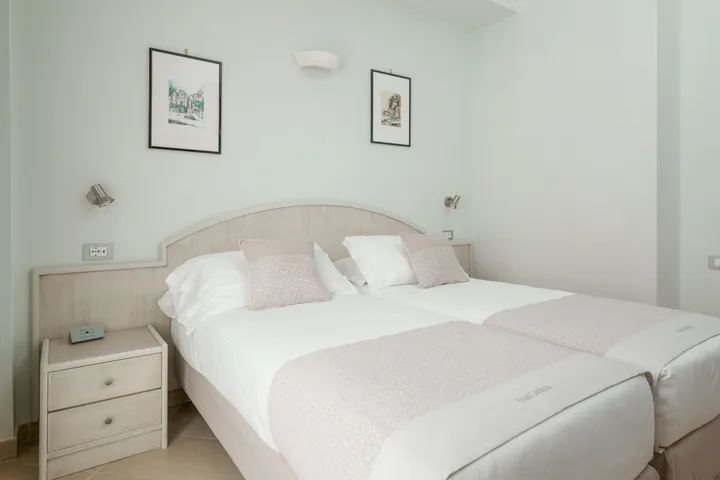 Comfort Room with Balcony-5