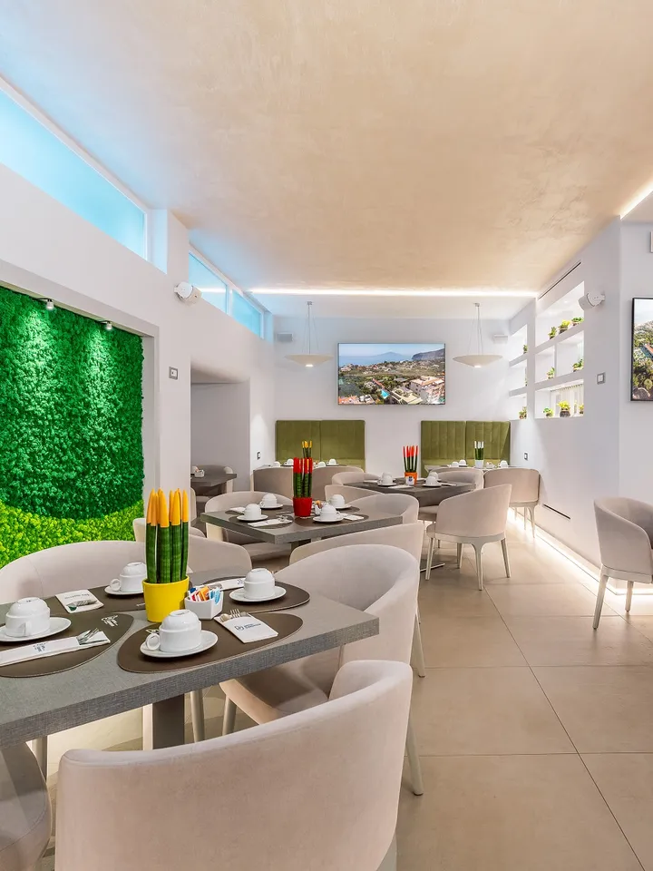 All the pleasure of impeccable hospitality - gallery 2