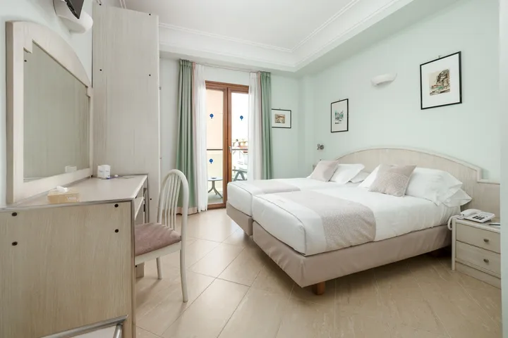 Comfort Room with Balcony