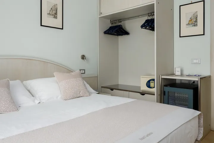 Triple Room with Balcony-19