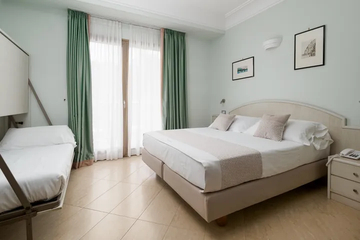 Triple Room with Balcony-22