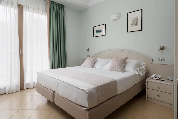 Triple Room with Balcony-15