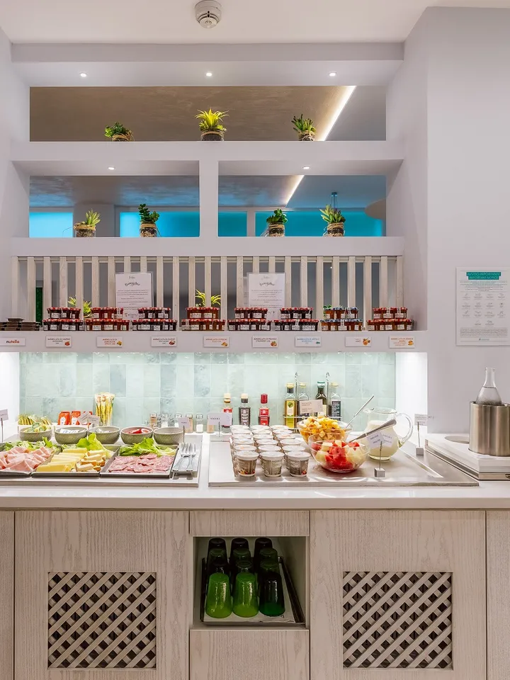 All the pleasure of impeccable hospitality - gallery 3